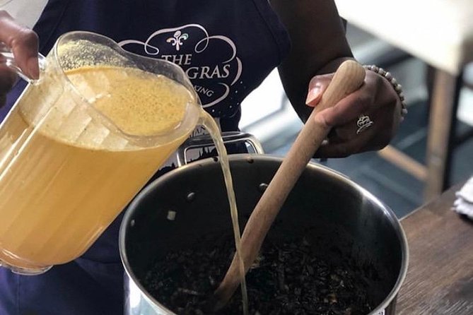 Hands-on Cajun Roux Cooking Class in New Orleans