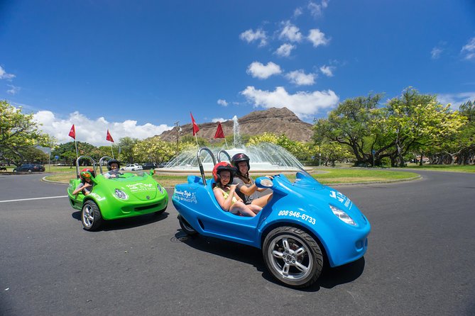 Hawaiian Style Scoot Coupe Rental for the Day