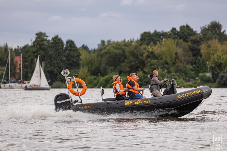 1 high speed vistula river speedboat in warsaw High-Speed Vistula River Speedboat in Warsaw