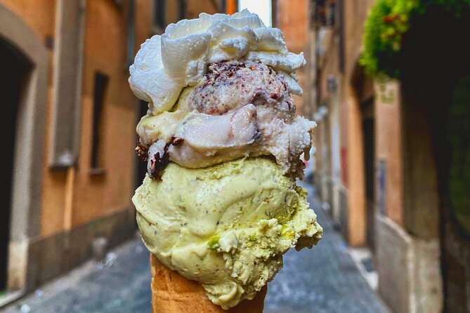 Highlights of Rome Vespa Sidecar Tour in the Afternoon With Gourmet Gelato Stop