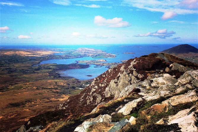 Hike in Connemara National Park. Galway. Private Guided. 3 Hours.