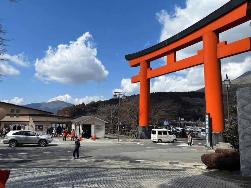 1 hike japan heritage hakone hachiri of old tokaido highway Hike Japan Heritage Hakone Hachiri of Old Tokaido Highway