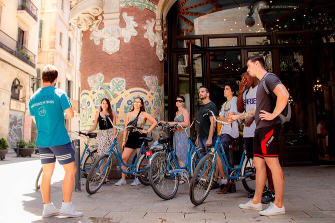 Historical and Modernist Bike Tour Barcelona