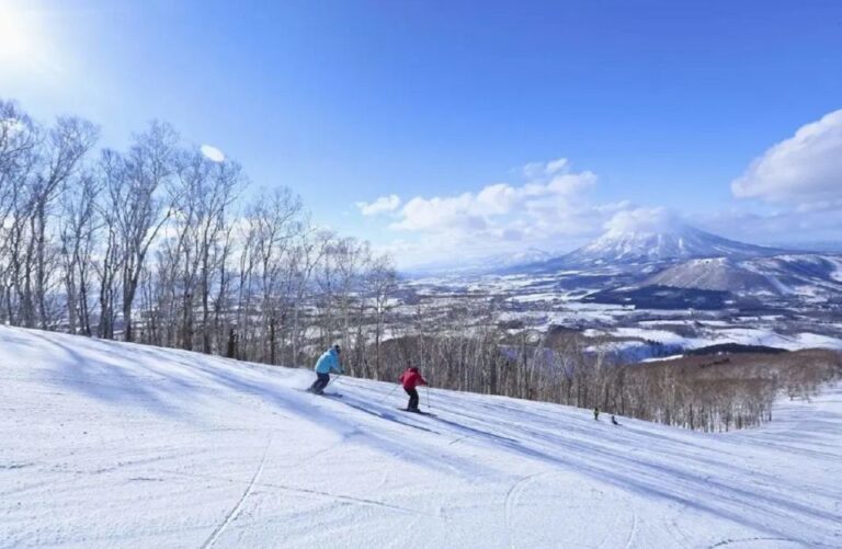 Hokkaido: Sapporo Ski Resort Day Trip With Gear Rental