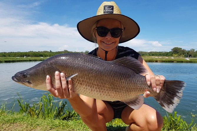 1 hook a barra fishing Hook A Barra Fishing Experience