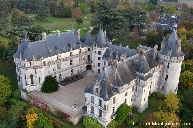Hot Air Balloon Flight Over the Castle of Chenonceau / France