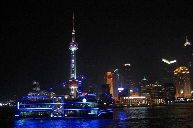 Huangpu River Cruise and Bund City Lights Evening Tour of Shanghai