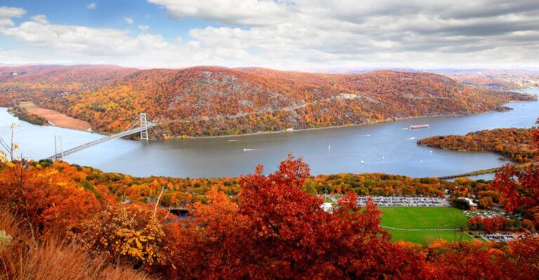Hudson Valley Fall Foliage Shared Helicopter Tour