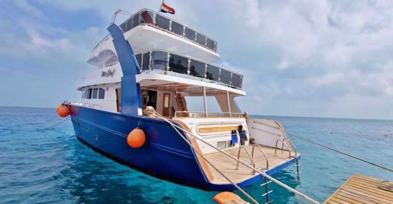 Hurghada: King’s Boat Trip With Snorkeling, Islands & Lunch