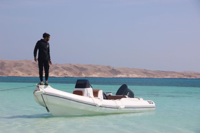 Hurghada: Submarine & Speedboat to Magawish Island W Lunch