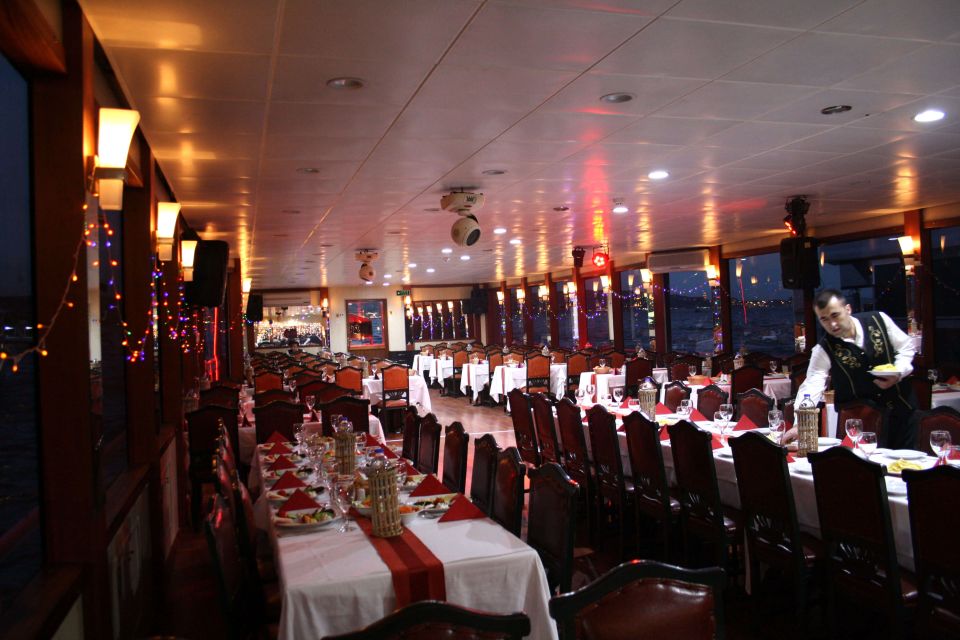 1 istanbul 4 hour bosphorus dinner and cruise Istanbul: 4-Hour Bosphorus Dinner and Cruise