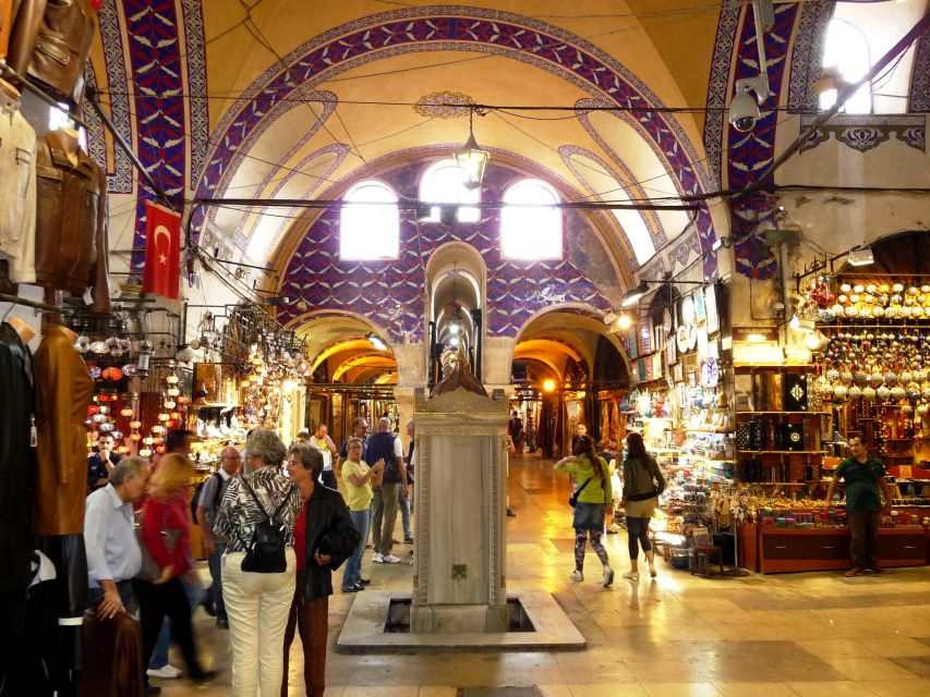 1 istanbul basilica cistern grand bazaar hagia sophia Istanbul: Basilica Cistern, Grand Bazaar, Hagia Sophia