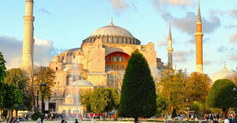 Istanbul: Guided Old City Tour and Bosphorus Sunset Cruise