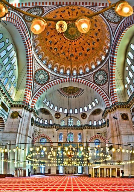 Istanbul: Hagia Sophia, Topkapi & Blue Mosque Tour Guide