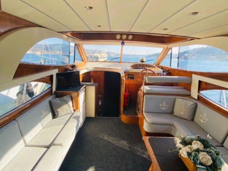 Istanbul: Private Bosphorus Tour On Luxury Yacht Eco#5