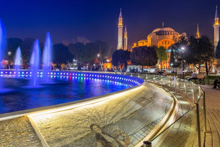 Istanbul: Small Group Skip-the-Line Luxury Day Tour