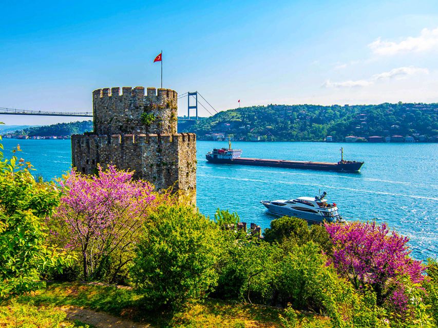 1 istanbul spice bazaar tour and bosphorus morning cruise Istanbul: Spice Bazaar Tour and Bosphorus Morning Cruise