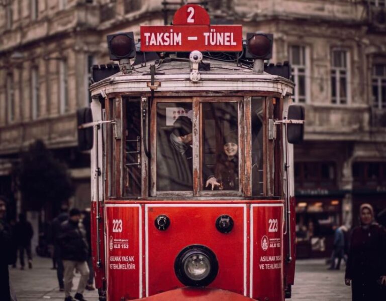 Istanbul Time Travel Tour (Private & All-Inclusive)