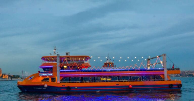 Istanbul: Turkish Night on the Bosphorus Dinner Cruise