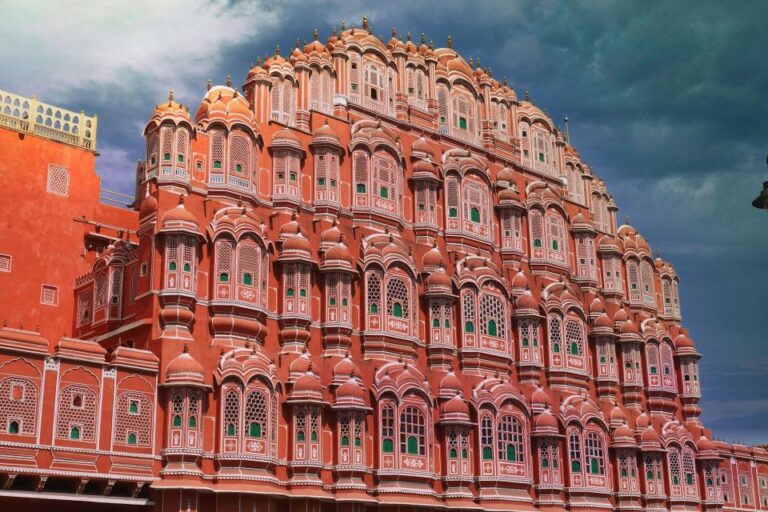 Jaipur Day Trip With Personal Guide and Private Car