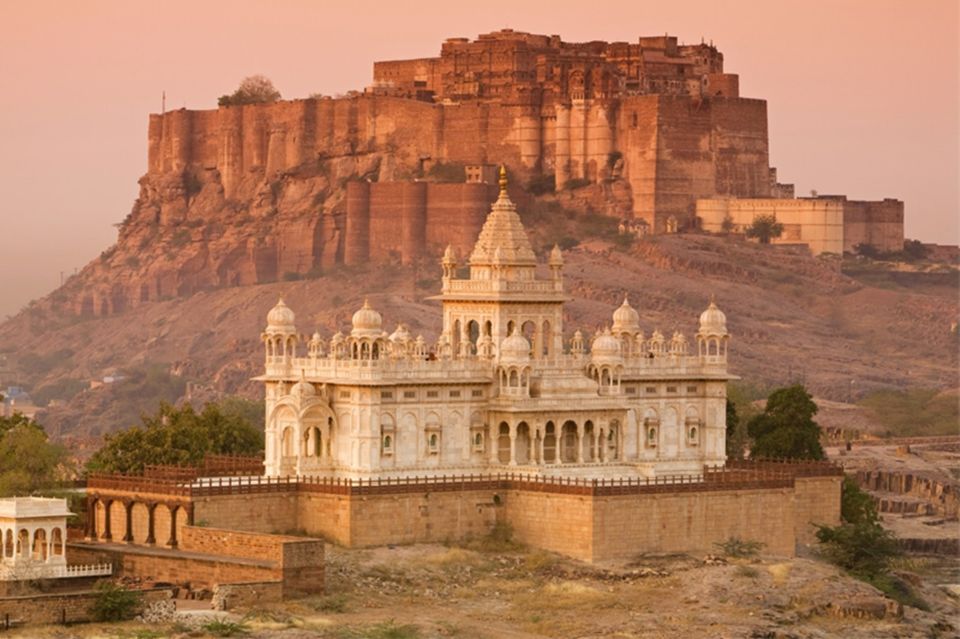 Jodhpur: Full-Day City Private Tour & Camel Safari