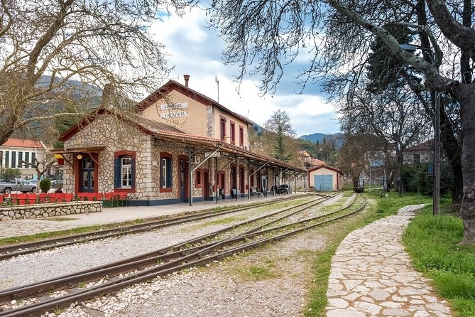 Kalavryta, Rack Railway & Cave of Lakes Full Day Private Tour