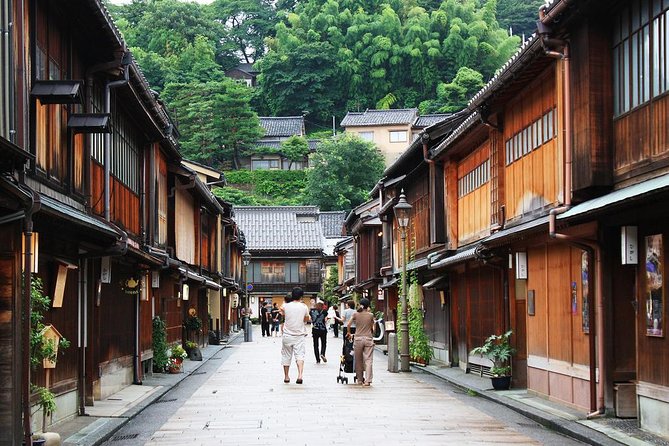 Kanazawa Like a Local: Customized Private Tour