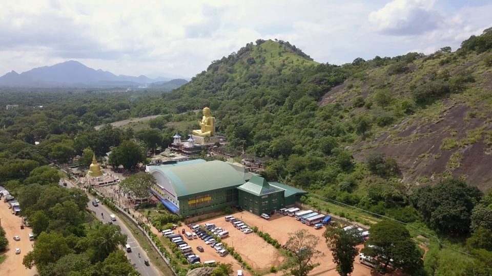 1 kandy sigiriya fortress cave temple all inclusive tour Kandy: Sigiriya Fortress & Cave Temple All-Inclusive Tour