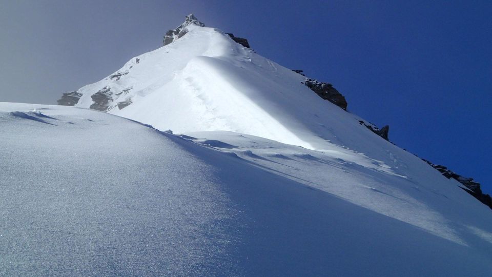 1 kang yatse ii peak trek a semi technical peak in ladakh Kang Yatse II Peak Trek – A Semi-Technical Peak in Ladakh