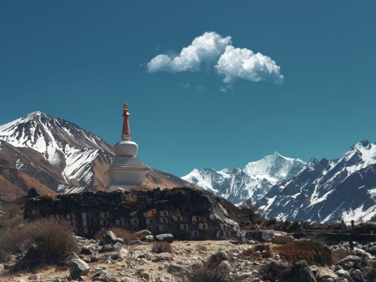 Kathmandu: 6-Day Langtang Trek