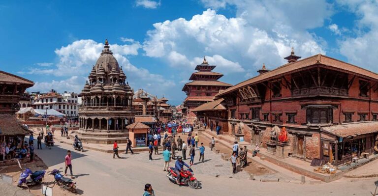 Kathmandu: Private Bhaktapur and Patan Sightseeing Tour