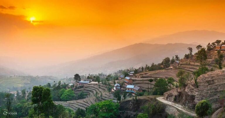 Kathmandu: Private One Day Nagarkot Sunrise and Hiking Trip