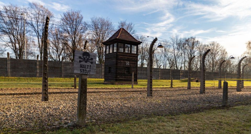 1 katowice private tour to auschwitz birkenau Katowice: Private Tour to Auschwitz Birkenau