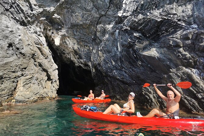 1 kayak tour from monterosso to vernazza Kayak Tour From Monterosso to Vernazza