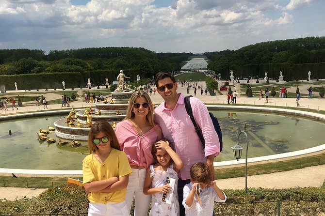 Kid-Friendly Private Guided Tour of Versailles Palace & Gardens