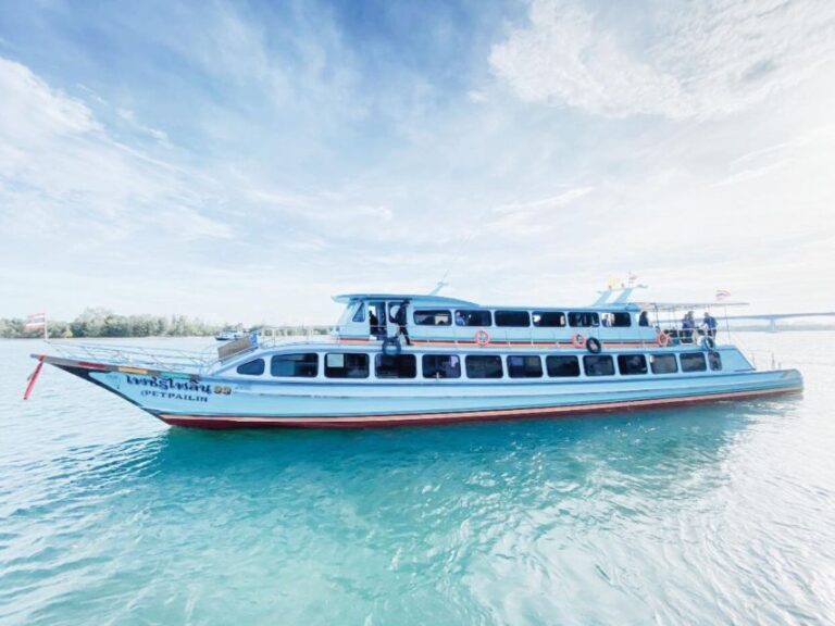 Ko Lanta : Ferry Transfer From Ko Lanta to Ko Phiphi