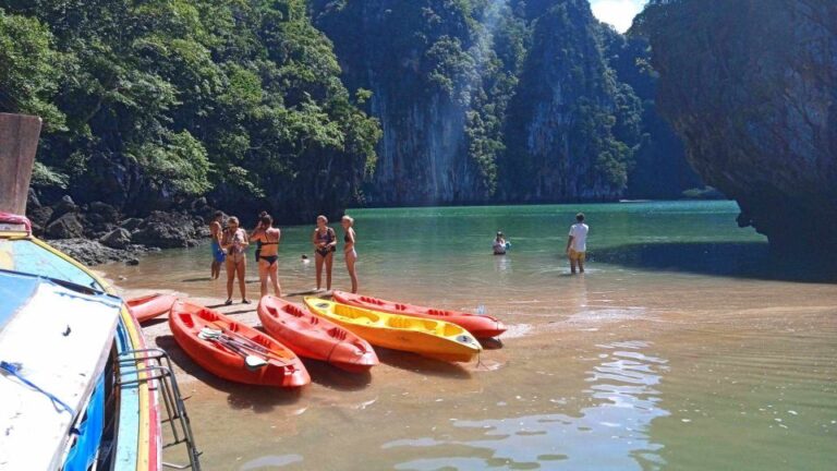 Ko Lanta: Half Day Kayaking Koh Phee Koh Talabeng (2caves)
