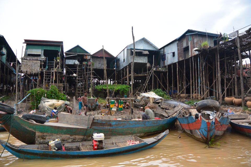 1 kompong phluk and tonle sap lake half day tour Kompong Phluk and Tonlé Sap Lake: Half-Day Tour