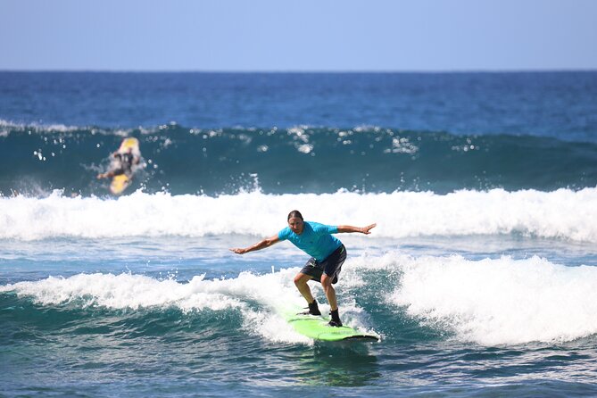 Kona Surf Lesson in Kahaluu