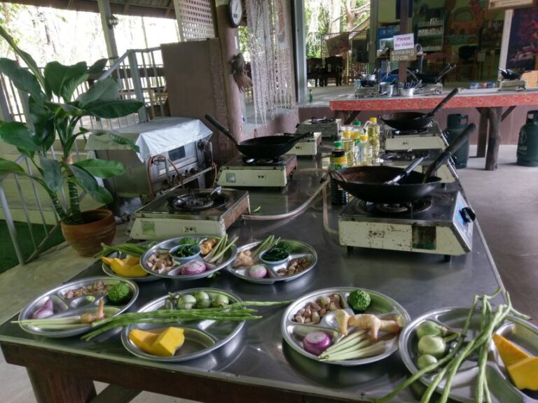 Krabi: Evening Thai Cooking Class at Ya’s Cookery