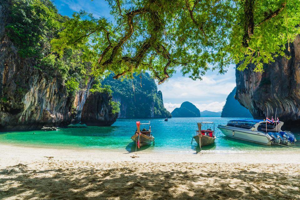 Krabi: Hong Islands Day Trip by Speedboat With Lunch