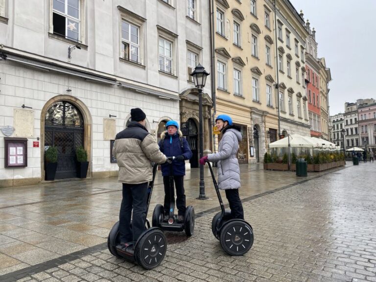 Krakow: 30min Segway Rental With Helmet and a Photosession