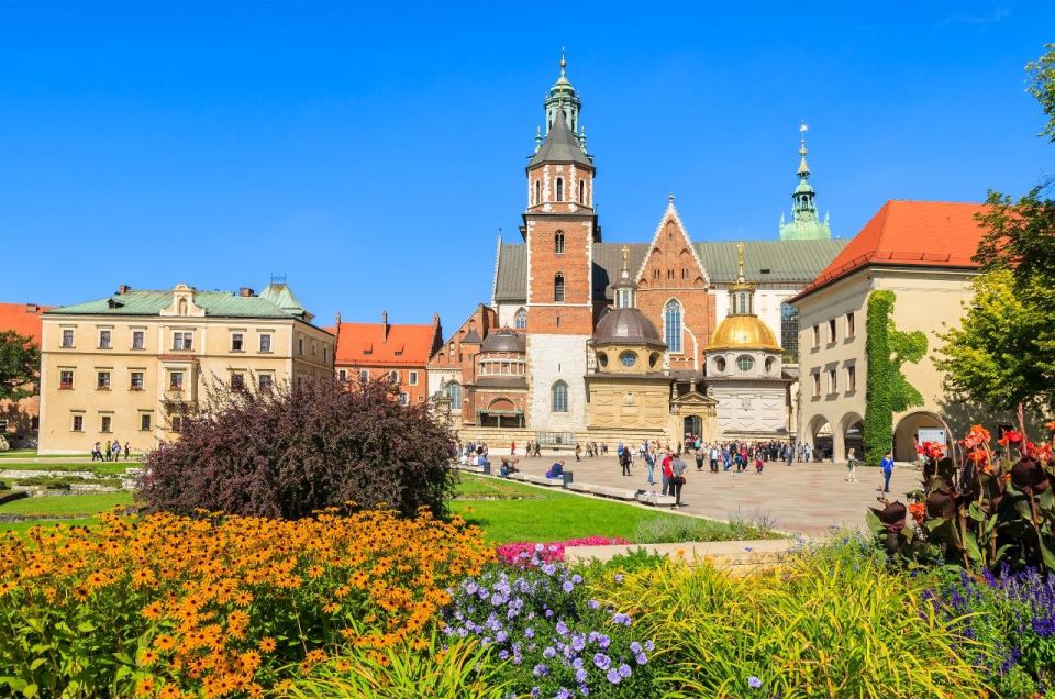 1 krakow guided tour of wawel hill and st marys basilica Krakow: Guided Tour of Wawel Hill and St. Mary's Basilica