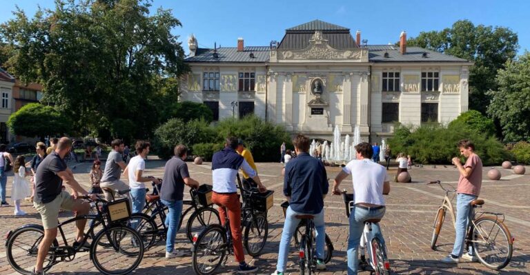 Krakow: Jewish Quarter Bike Tour 120 Min