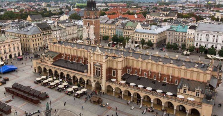 Krakow: Old Town, Ghetto, and Kazimierz Golf Cart Tour