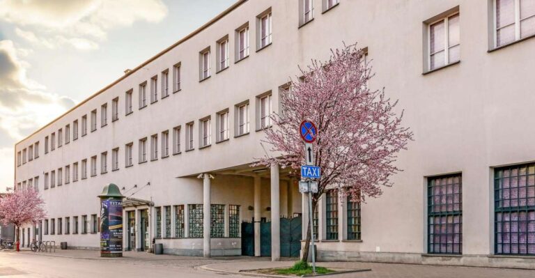 Krakow: Oskar Schindler’s Factory Guided Private Tour