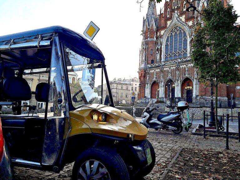 Krakow: Private Panoramic Tour by Golf Cart With Audio Guide