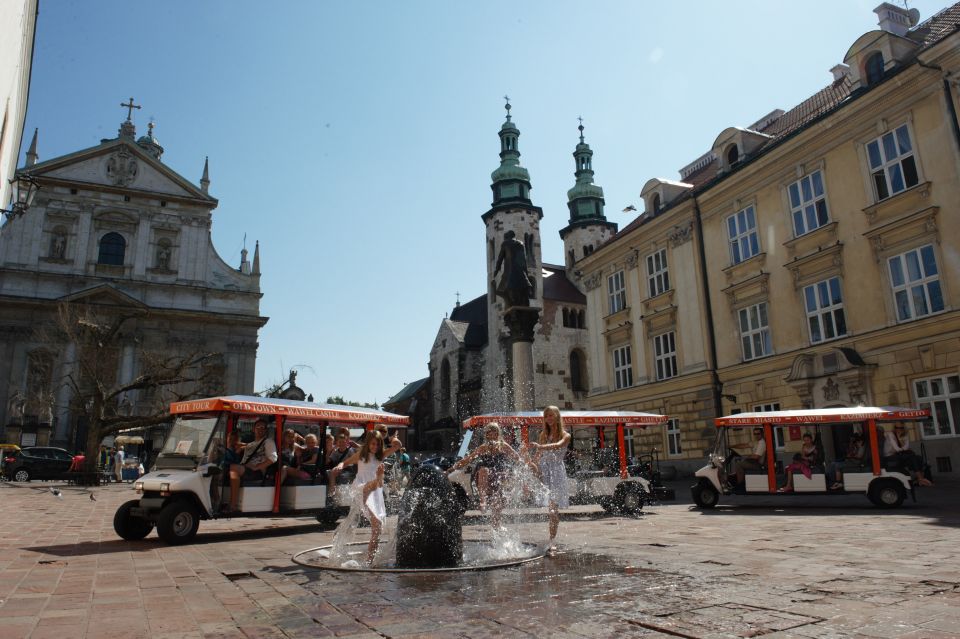 1 krakow private sightseeing by electric car Krakow: Private Sightseeing by Electric Car