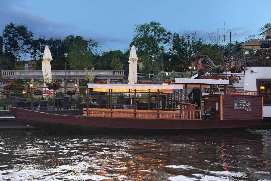 Krakow: Private Traditional Gondola Cruise