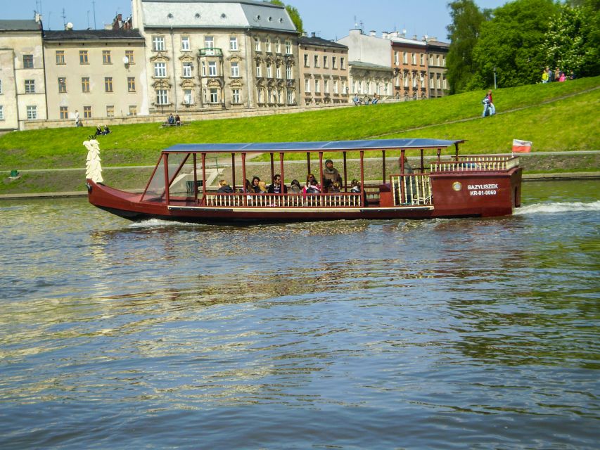 1 krakow scenic river cruise Krakow: Scenic River Cruise